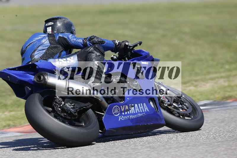 /43 08.08.2025 Discover the Bike ADR/Race 3 rot/99